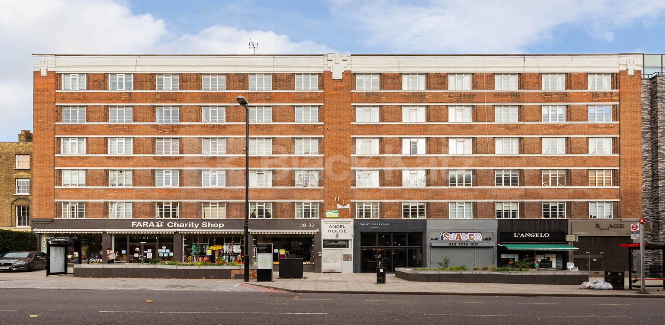 			2 Bedroom, 1 bath, 1 reception Flat			 Pentonville Road, ISLINGTON